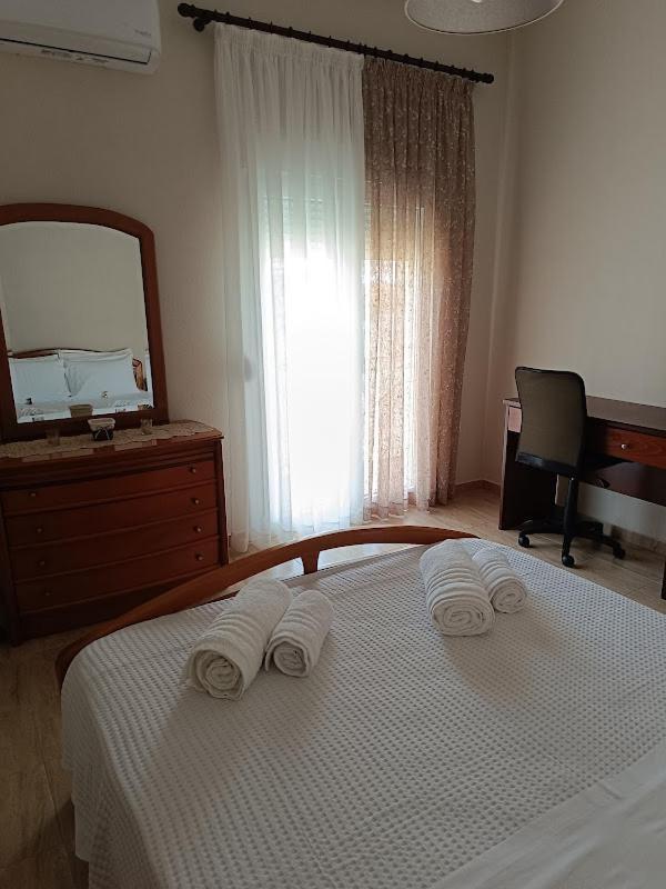 Panos House - High Luxury Apartment ตริกาลา ภายนอก รูปภาพ